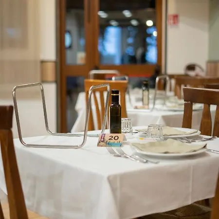 Il Semaforo Sila מלון טברנה