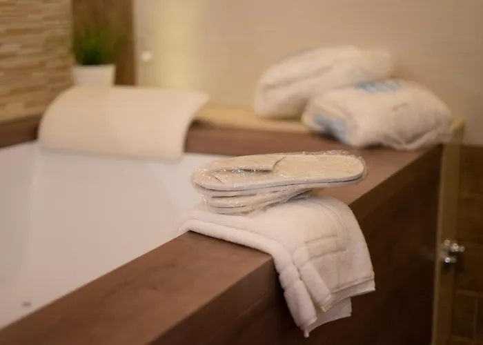 酒店 Il Semaforo Sila 塔瓦娜