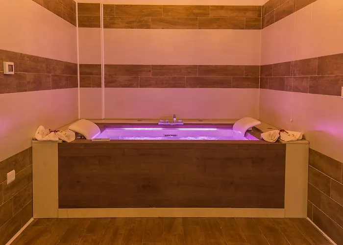 Il Semaforo Sila 3* 塔瓦娜